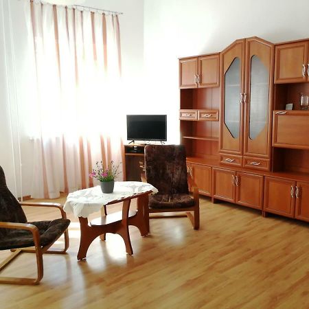 Apartament Jasminowy Apartment Kudowa Zdroj Exterior photo
