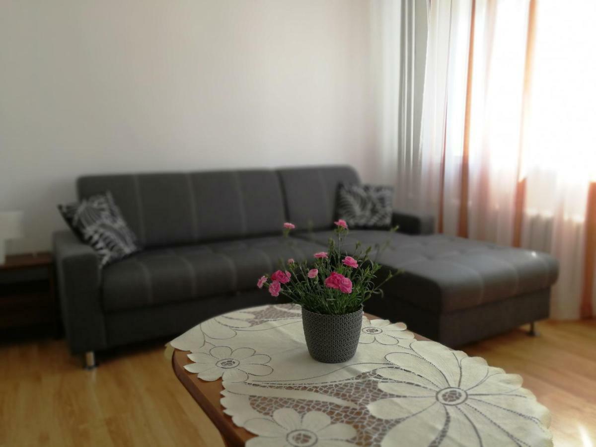 Apartament Jasminowy Apartment Kudowa Zdroj Exterior photo